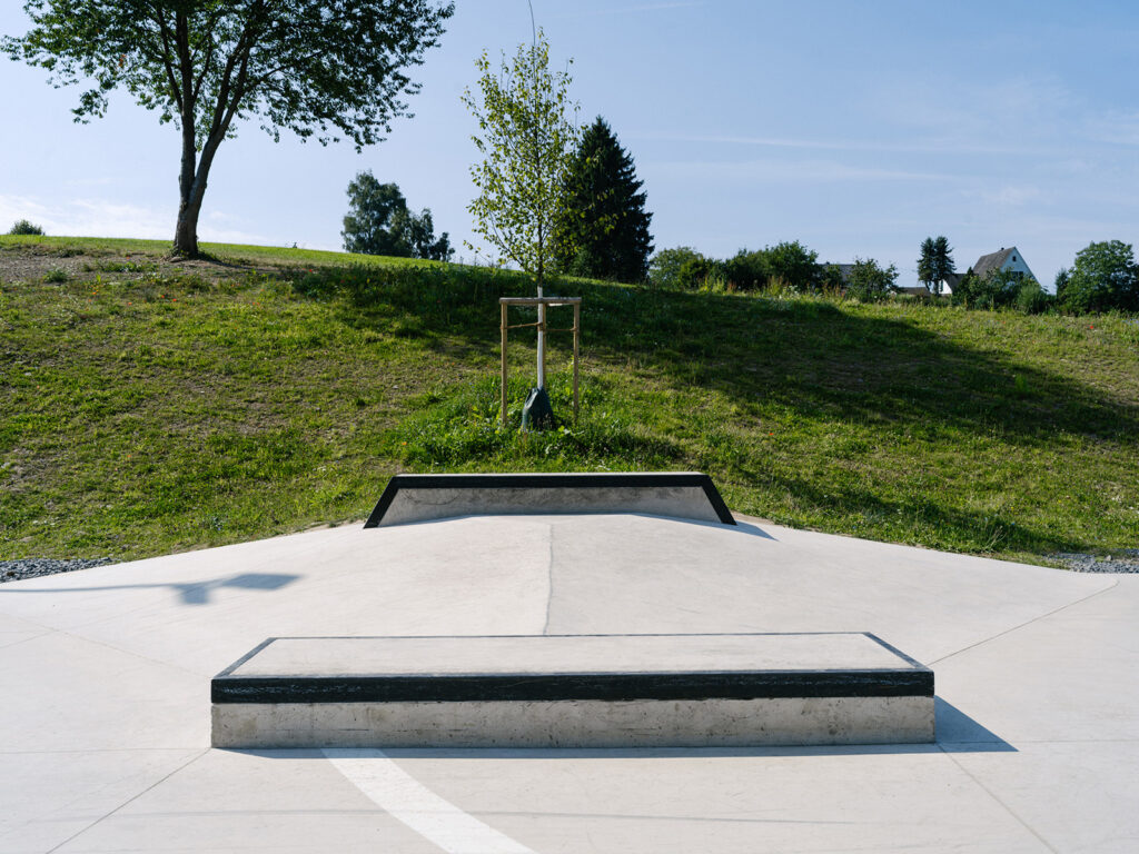 LNDSKT_Website_Home_Slider_1200_04